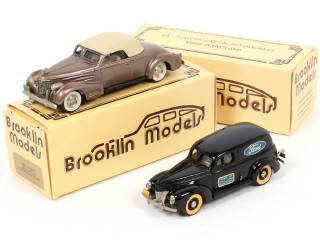 Lot 134 - BROOKLIN MODELS (GB) (2)