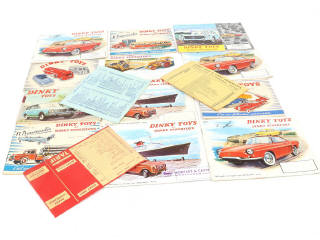 Lot 220 - DINKY TOYS (FRANCE) (13)