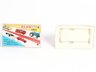 Lot 231 - MAJORETTE (FRANCE) (2)