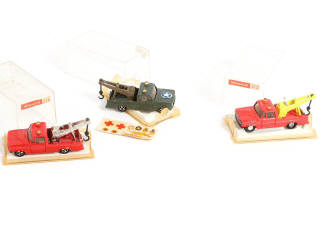 Lot 238 - MAJORETTE (FRANCE) (3)