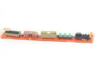 Lot 230 - MAJORETTE (FRANCE) (2)