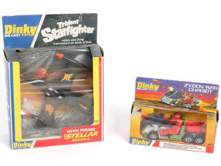 Lot 349 - DINKY TOYS (GB) (2)