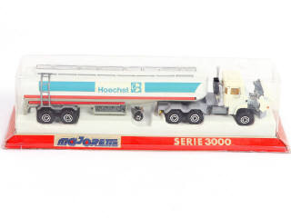 Lot 225 - MAJORETTE (FRANCE) (1)