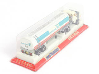 Lot 225 - MAJORETTE (FRANCE) (1)