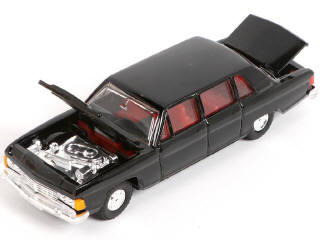 Lot 77 - NOVOEXPORT (URSS) (1)