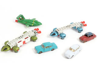 Lot 55 - DIVERS (6)