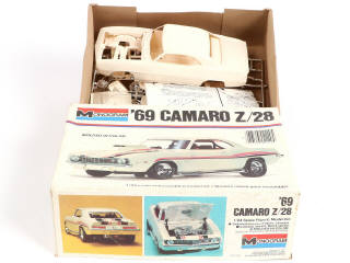 Lot 84 - MONOGRAM (ALLEMAGNE) (4)