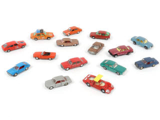 Lot 79 - DIVERS (15)