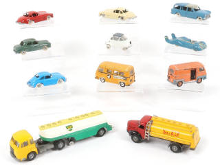 Lot 73 - DIVERS (11)