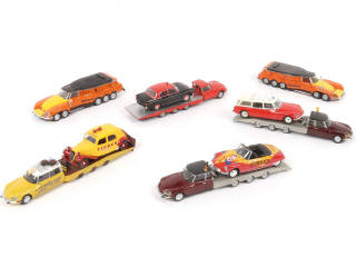 Lot 66 - DIVERS (10)
