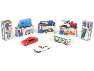 Lot 85 - TOMICA (JAPON) (6)
