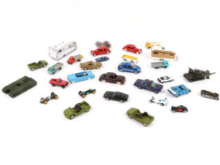 Lot 82 - DIVERS (30)