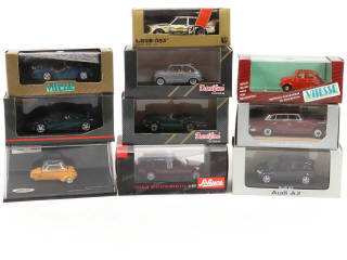 Lot 70 - DIVERS (10)