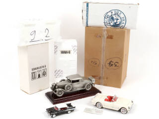 Lot 26 - FRANKLIN MINT (USA) (3)