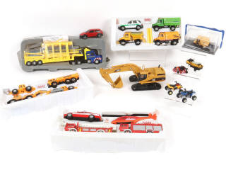 Lot 47 - DIVERS (11)