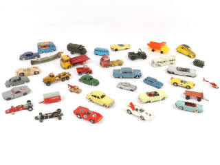 Lot 163 - DIVERS (35)