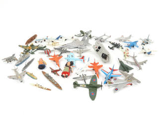 Lot 180 - DIVERS (50)