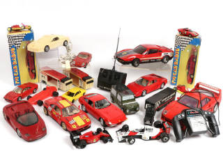 Lot 31 - DIVERS (22)