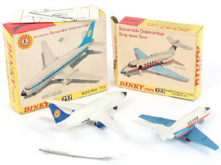 Lot 230 - DINKY TOYS (GB) (2)