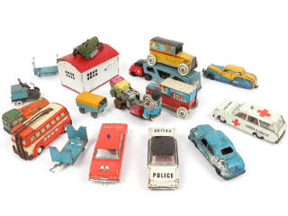 Lot 20 - DIVERS (15)