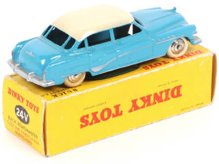 Lot 254 - DINKY TOYS (FRANCE) (1)