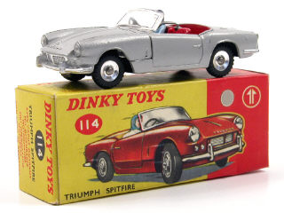 Lot 385 - DINKY TOYS GB (1)