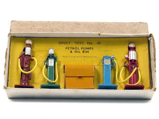 Lot 486 - DINKY TOYS GB (1)