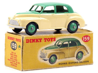 Lot 328 - DINKY TOYS (GB) (1)