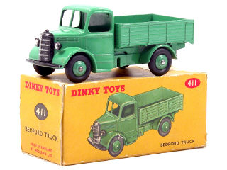 Lot 535 - DINKY TOYS GB (1)