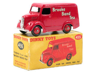 Lot 511 - DINKY TOYS GB (1)
