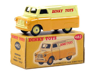 Lot 514 - DINKY TOYS GB (1)