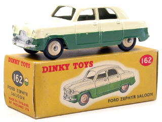 Lot 334 - DINKY TOYS (GB) (1)