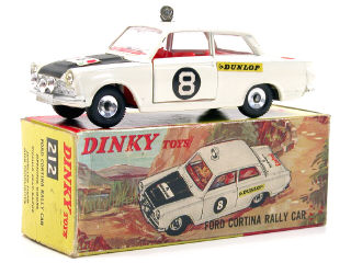 Lot 426 - DINKY TOYS GB (1)