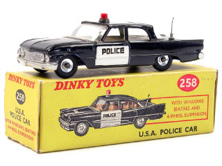 Lot 437 - DINKY TOYS GB (1)