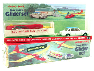 Lot 419 - DINKY TOYS GB (1)