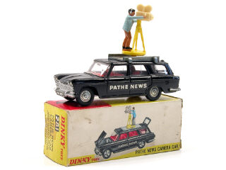Lot 423 - DINKY TOYS GB (1)