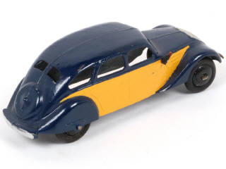 Lot 283 - DINKY TOYS (FRANCE) (1)