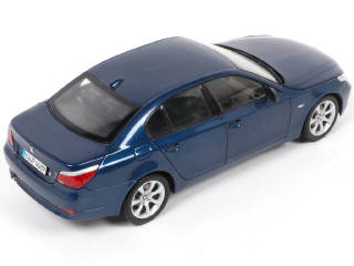 Lot 40 - KYOSHO (JAPON) (1)