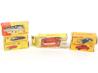 Lot 261 - DINKY TOYS (GB) (6)