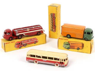 Lot 289 - DINKY TOYS (FRANCE) (3)