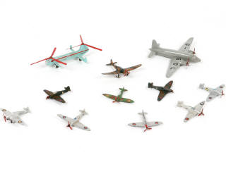 Lot 268 - DINKY TOYS (GB) (11)