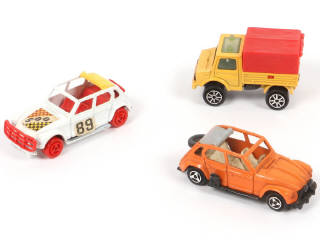 Lot 218 - MAJORETTE (FRANCE) (3)