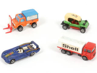 Lot 225 - MAJORETTE (FRANCE) (4)