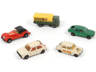 Lot 228 - MAJORETTE (FRANCE) (5)