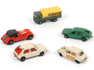 Lot 228 - MAJORETTE (FRANCE) (5)
