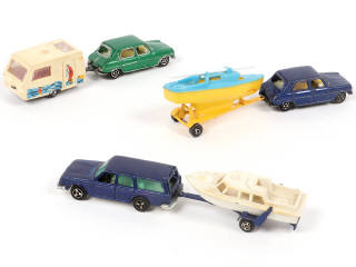 Lot 220 - MAJORETTE (FRANCE) (3)