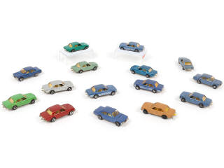 Lot 237 - MAJORETTE (FRANCE) (15)