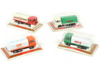 Lot 227 - MAJORETTE (FRANCE) (4)