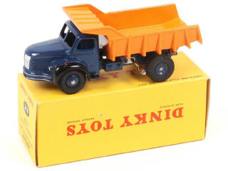 Lot 270 - DINKY TOYS (FRANCE) (1)