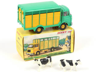 Lot 282 - DINKY TOYS (FRANCE) (1)